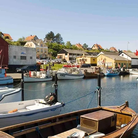 Skon Idyl Feriehus Taet Pa Havet Yderby
