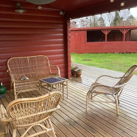 Skon Idyl Feriehus Taet Pa Havet Yderby